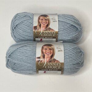 Vannas Choice Lion Brand Medium 4 Acrylic 170 YD Yarn Skein Silver Blue
